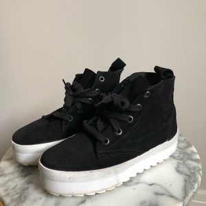 SHELLYS LONDON BLACK LEATHER PLATFORMS